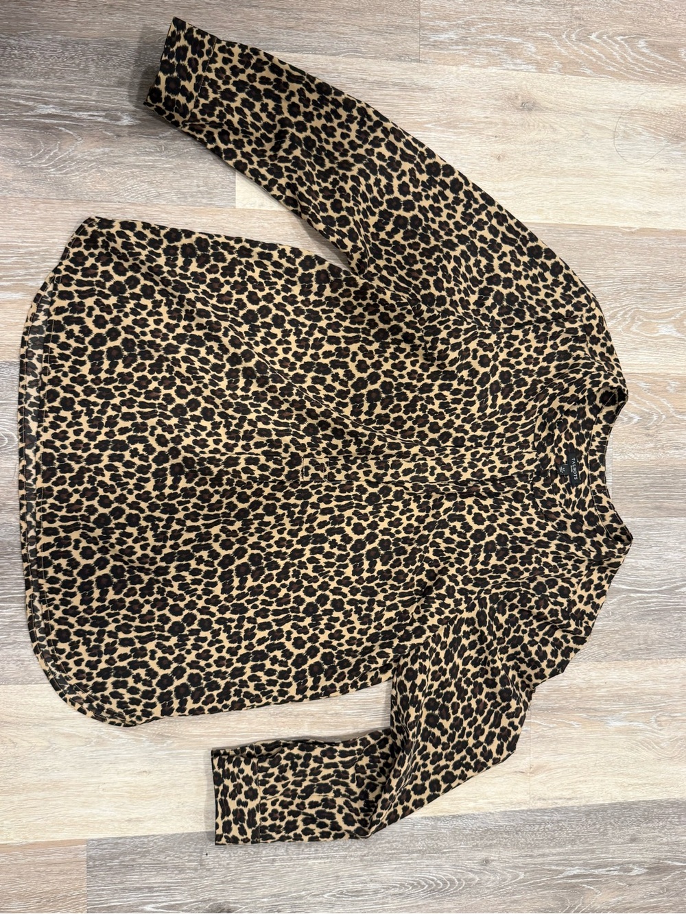 Women Leopard Print Long Sleeve Shirt - Tan & Black